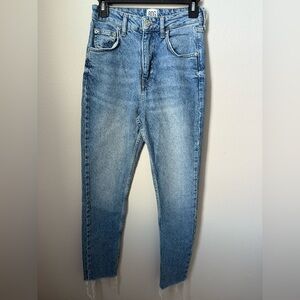 BDG Edie Raw Hem Blue Denim Jeans Size 26